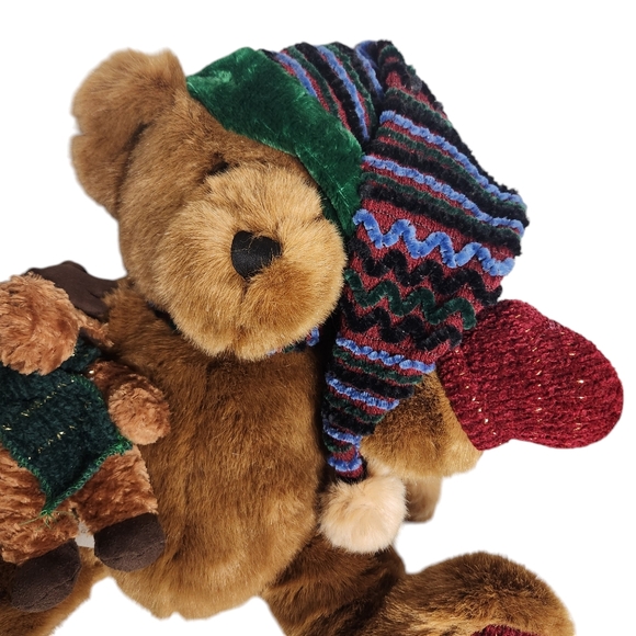 Vintage Winter Dan Dee Christmas Bear Stocking Hat Mittens and Scarf With Moose - Picture 7 of 10